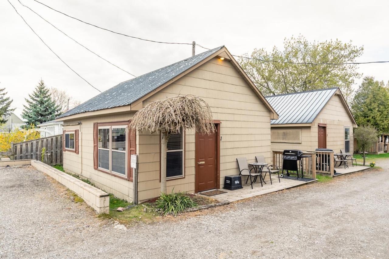 Bayside Cottage Rentals Port Rowan Exterior photo