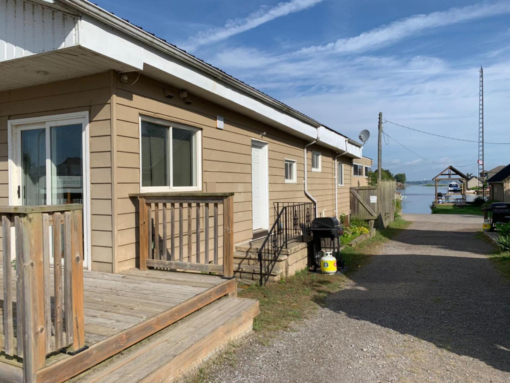 Bayside Cottage Rentals Port Rowan Exterior photo