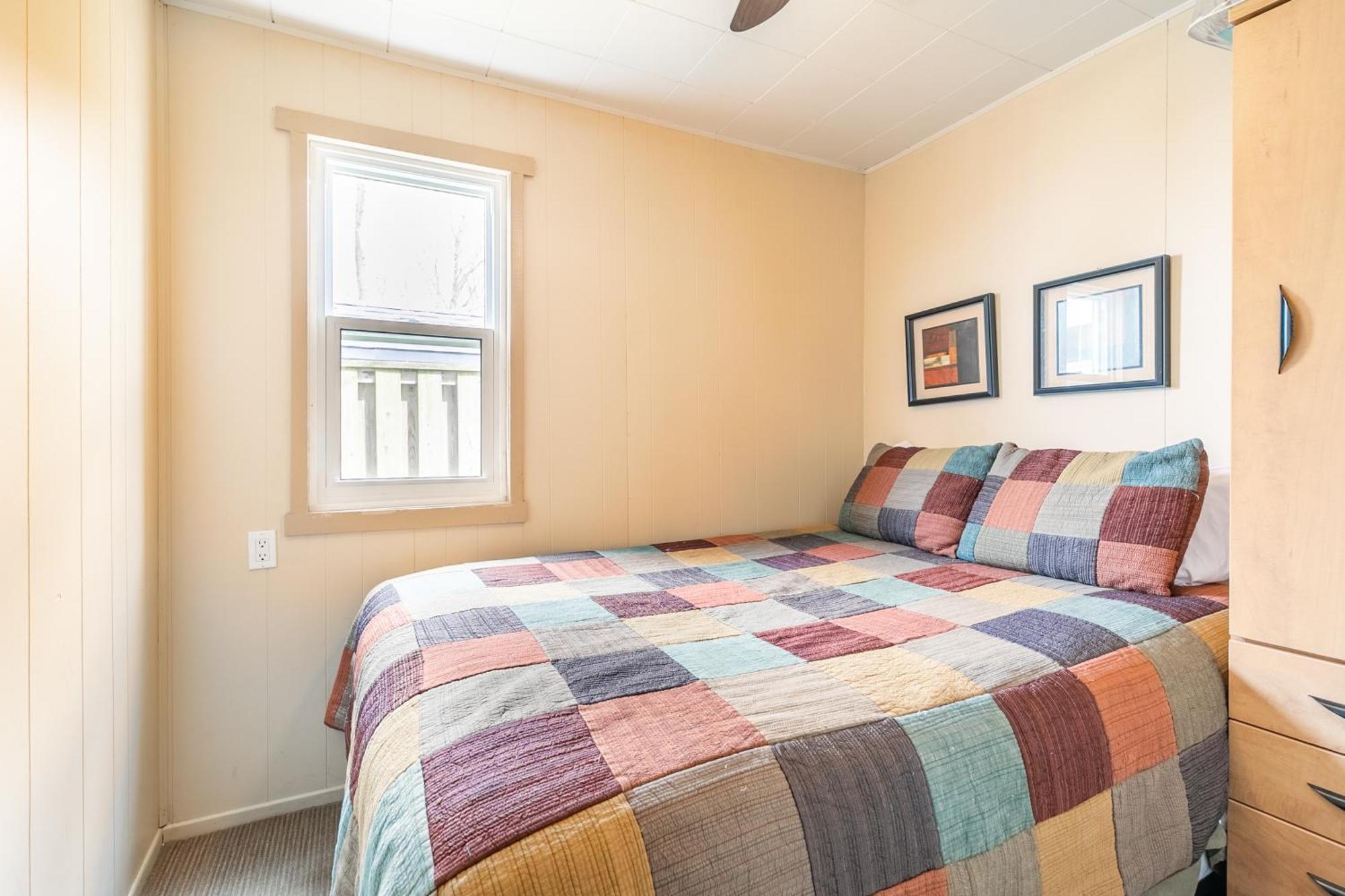 Bayside Cottage Rentals Port Rowan Exterior photo